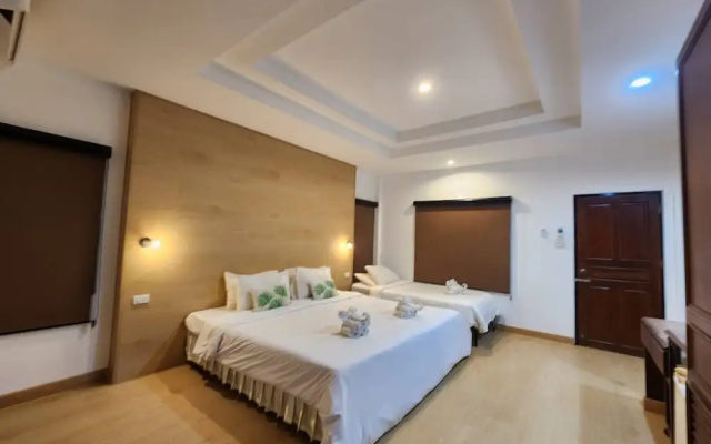 Lanta Village Resort