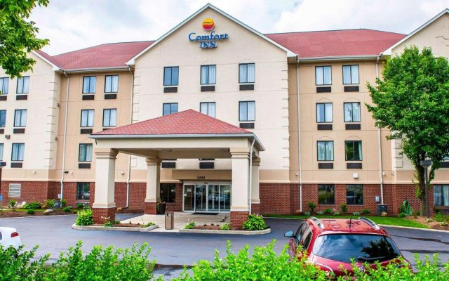 Comfort Inn East in Indianapolis, United States of America from 129$, photos, reviews - zenhotels.com hotel front
