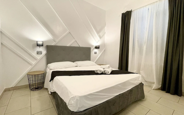 Le Village Sarzana