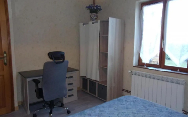 Gîte Verneix, 4 pièces, 6 personnes - FR-1-489-83