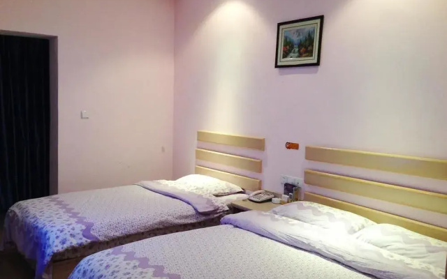 Yichang Shanshan Hotel