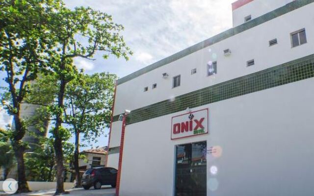 Отель Onix Hotel Praia de Piatã Бразилия, Сальвадор - отзывы, цены и фото номеров - забронировать отель Onix Hotel Praia de Piatã онлайн вид на фасад
