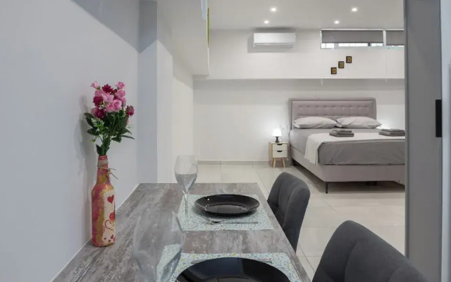 Fresh Studio in Pagrati Athens