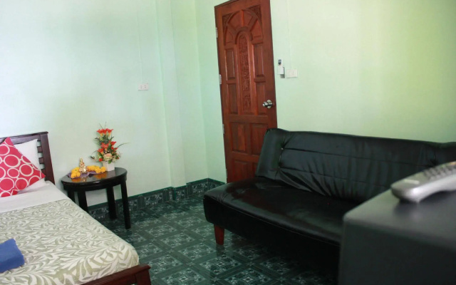 Green Lay Resort
