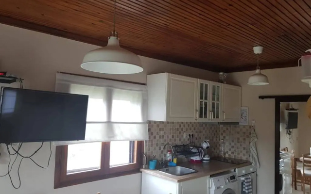 Omonia Beach House 2
