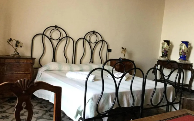 Marina Inn