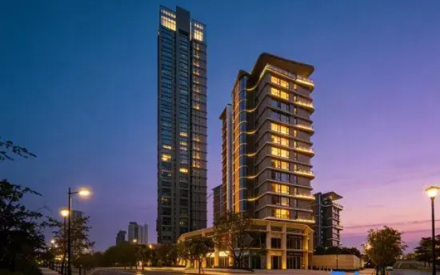 East Maple International Apartment (Guangzhou City Sanxi Metro Station)