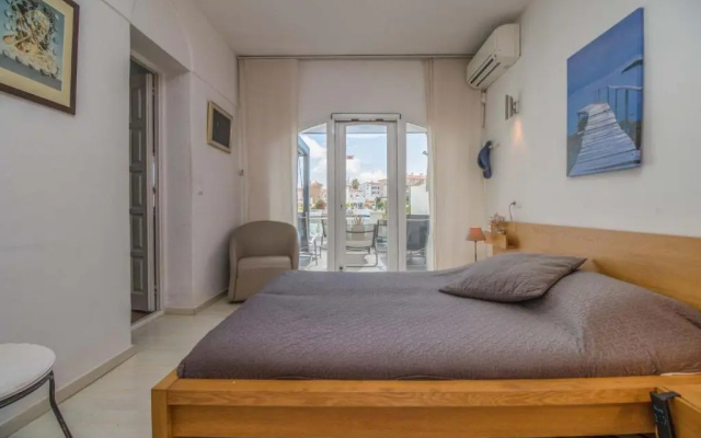 Empurialola - Casa con piscina y vistas al lago en Empuriabrava-138