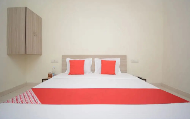 OYO 29034 Hotel Arora Inn
