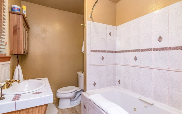 14029 Northwoods Blvd Home