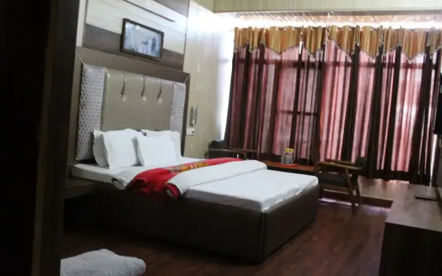 Hotel President