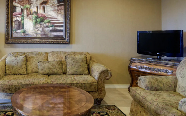 Quality Inn Russellville Area