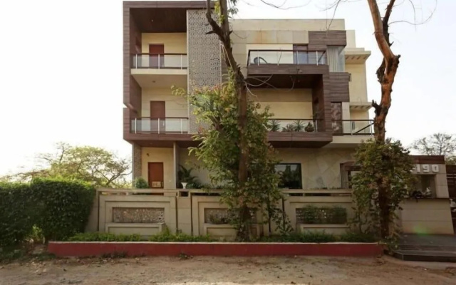 Royal Residence City Center