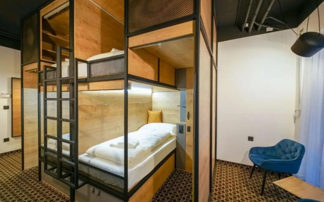 CHORS like a hotel | Capsule & NFT Boutique Hostel Bratislava | City Center