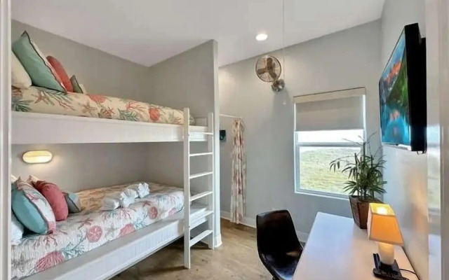 The Salty Mermaid 3 Bedroom Home