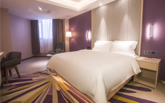 Lavande Hotel Fangchenggang Dongxing Port
