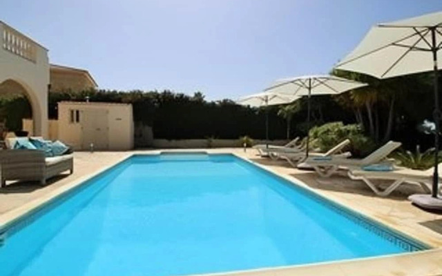 Sunset Villa Retreat in Agios Georgios