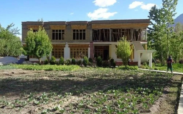 Yourdum Guest House