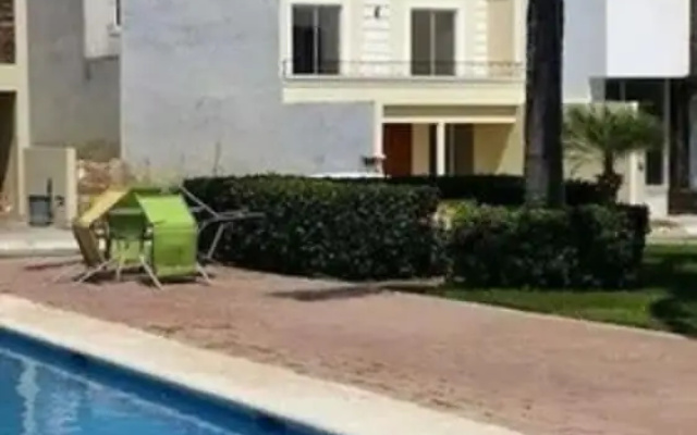 Casa Real V