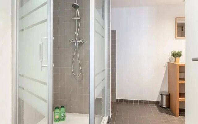 Spacious 11-person Stay in Antwerp