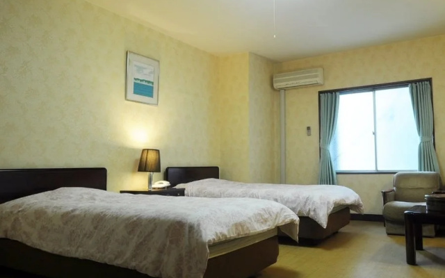 Hotel Hakusuien