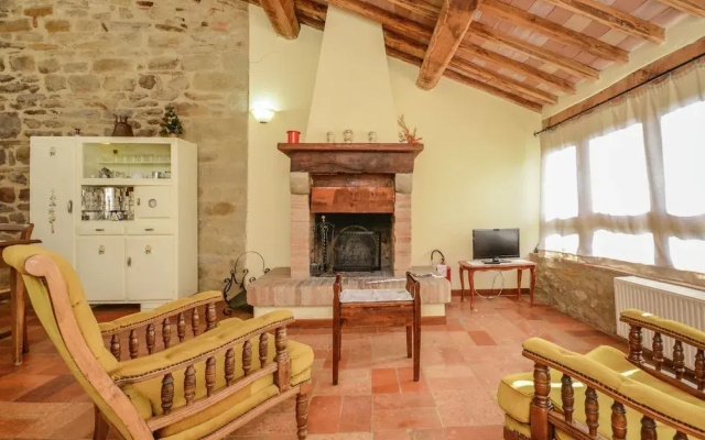 Modern Holiday Home in Monte Santa Maria Tiberina
