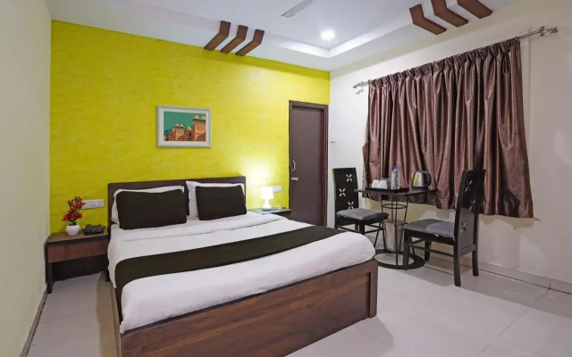 Poonam Palace Hotel