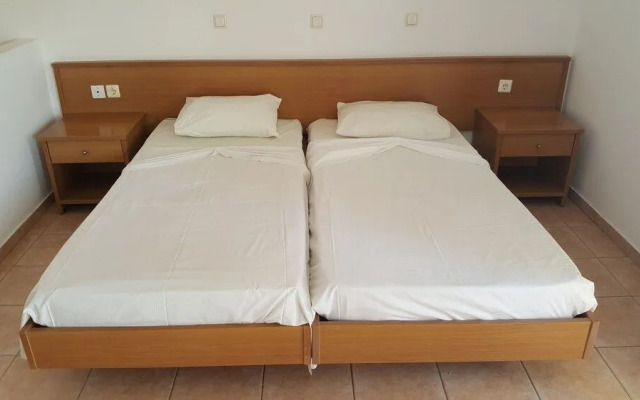Pefkos Blue Hotel