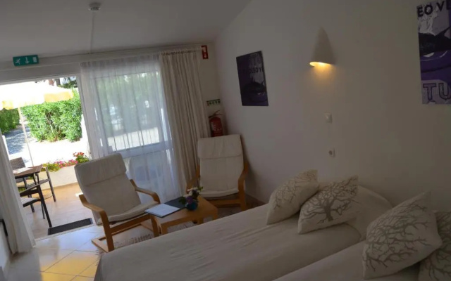 Cosy decorated studio