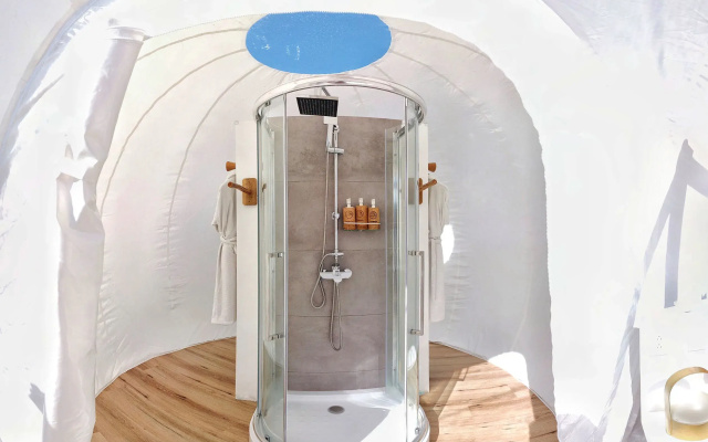Green Land Bubble Glamping