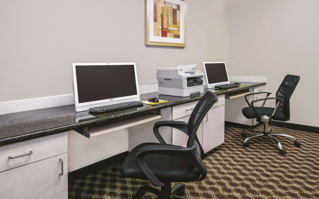 La Quinta Inn & Suites by Wyndham Stephenville