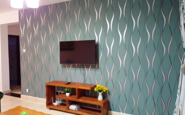 Cozy 2 bedroom Emerald Green at Greatwall Gardens