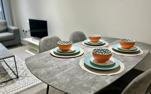 Stunning City Centre Apartment - Sleeps 4