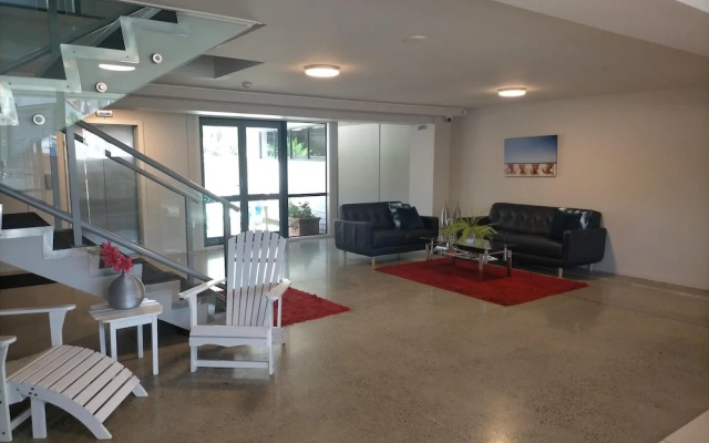 Atlas Suites And Apartments