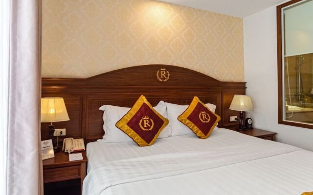 Regalia Hotel вид на фасад