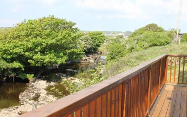 Cullinans Seafood Restaurant & Guesthouse