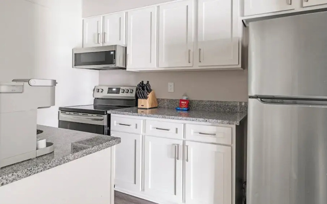 Windsor Highlands Apartments by Landing