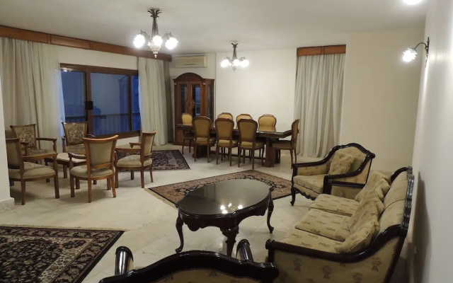 Sultan Cairo Nile Maadi