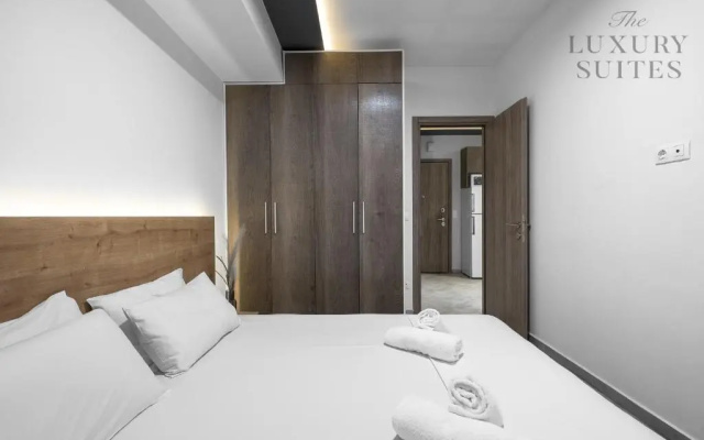 Adelle Apartments The Luxury Suites