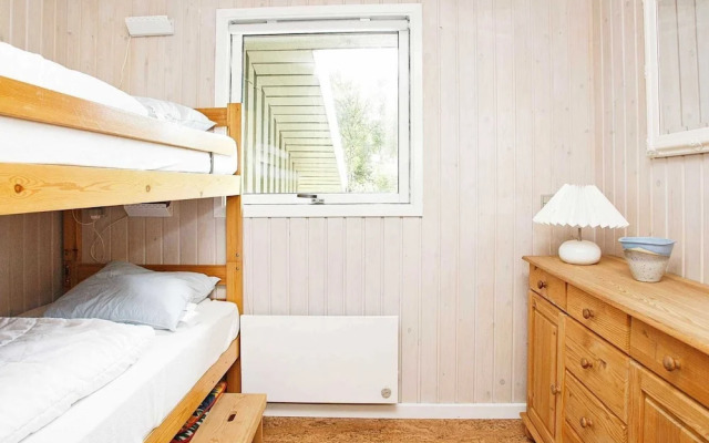 Lovely Holiday Home in Pandrup near Sea