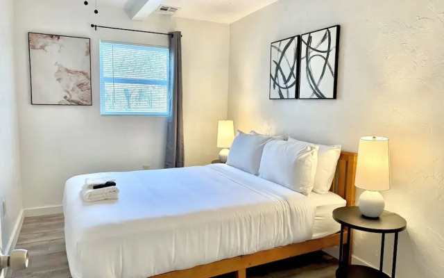 Fully-furnished Studio With Rustic Design 36B