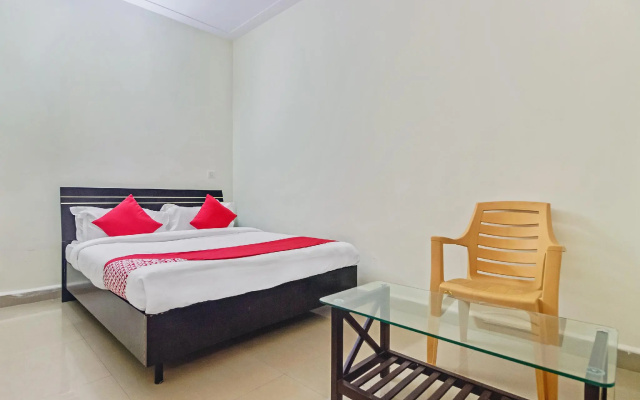 OYO Flagship 45983 Savera Holiday Home