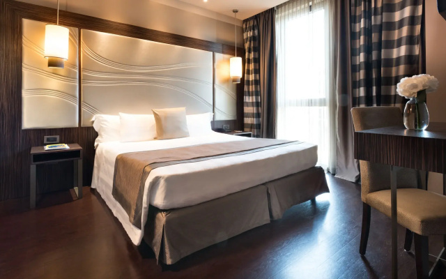 Отель Uptown Palace