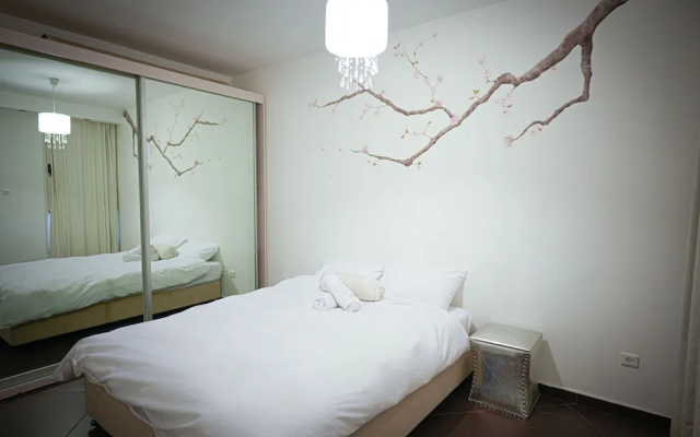 MAMAD - Red Sea View Apartment by Sea N' Rent