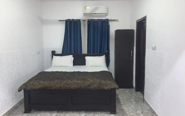Nanas Holiday Let Guest House