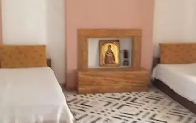 3 bedrooms house
