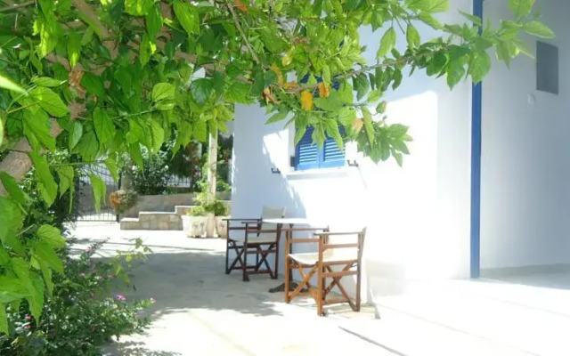 Villa Popi