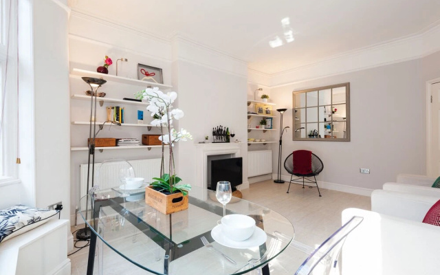 The Drayton Gardens Residence - DF1