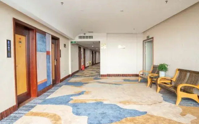 Federal Hotel