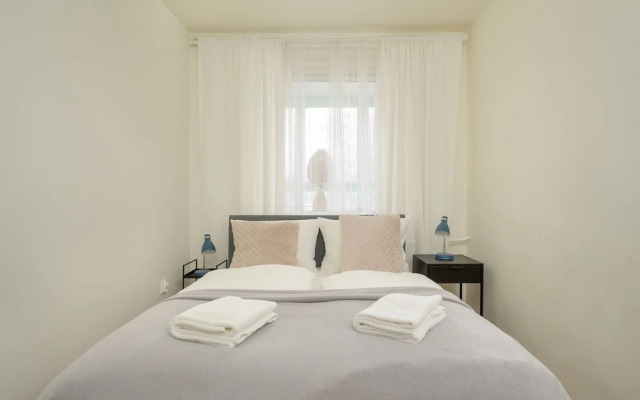 Charming Trzebnicka Apartment by Renters